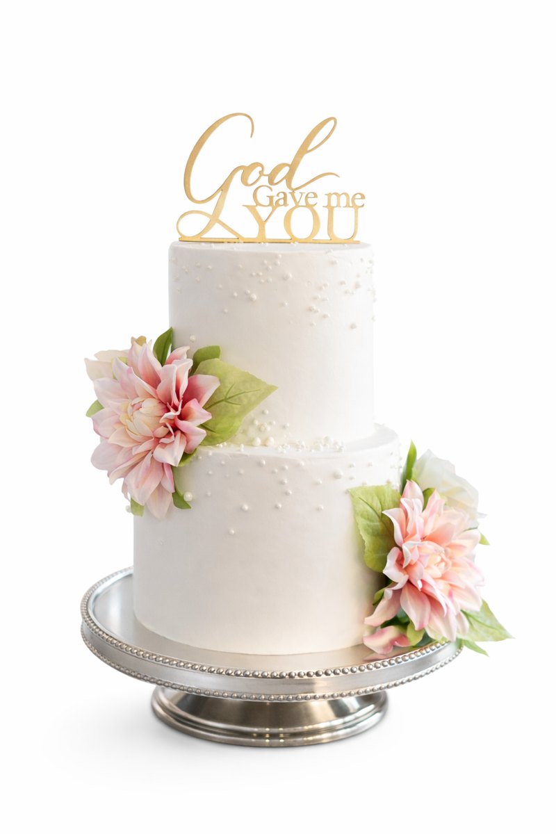 Grace in every layer cake by Cakemipretty